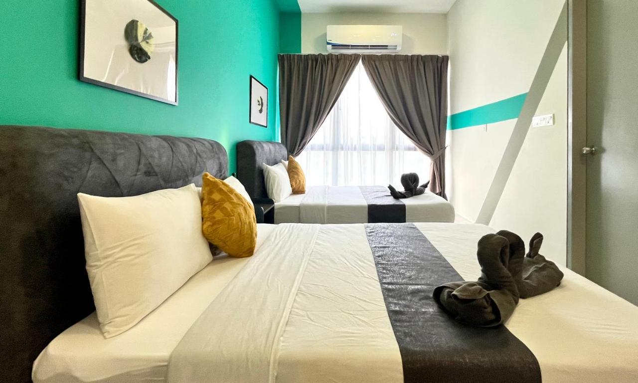 Core Soho Designer Suite @ Klia Сепанг Екстериор снимка